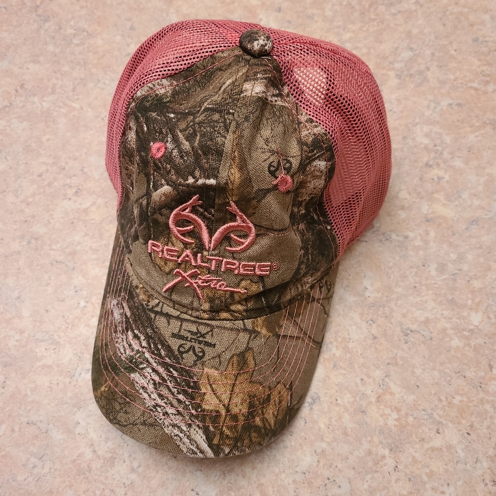 Outdoor Cap Ladies Fit Realtree Xtra Hat in One Size